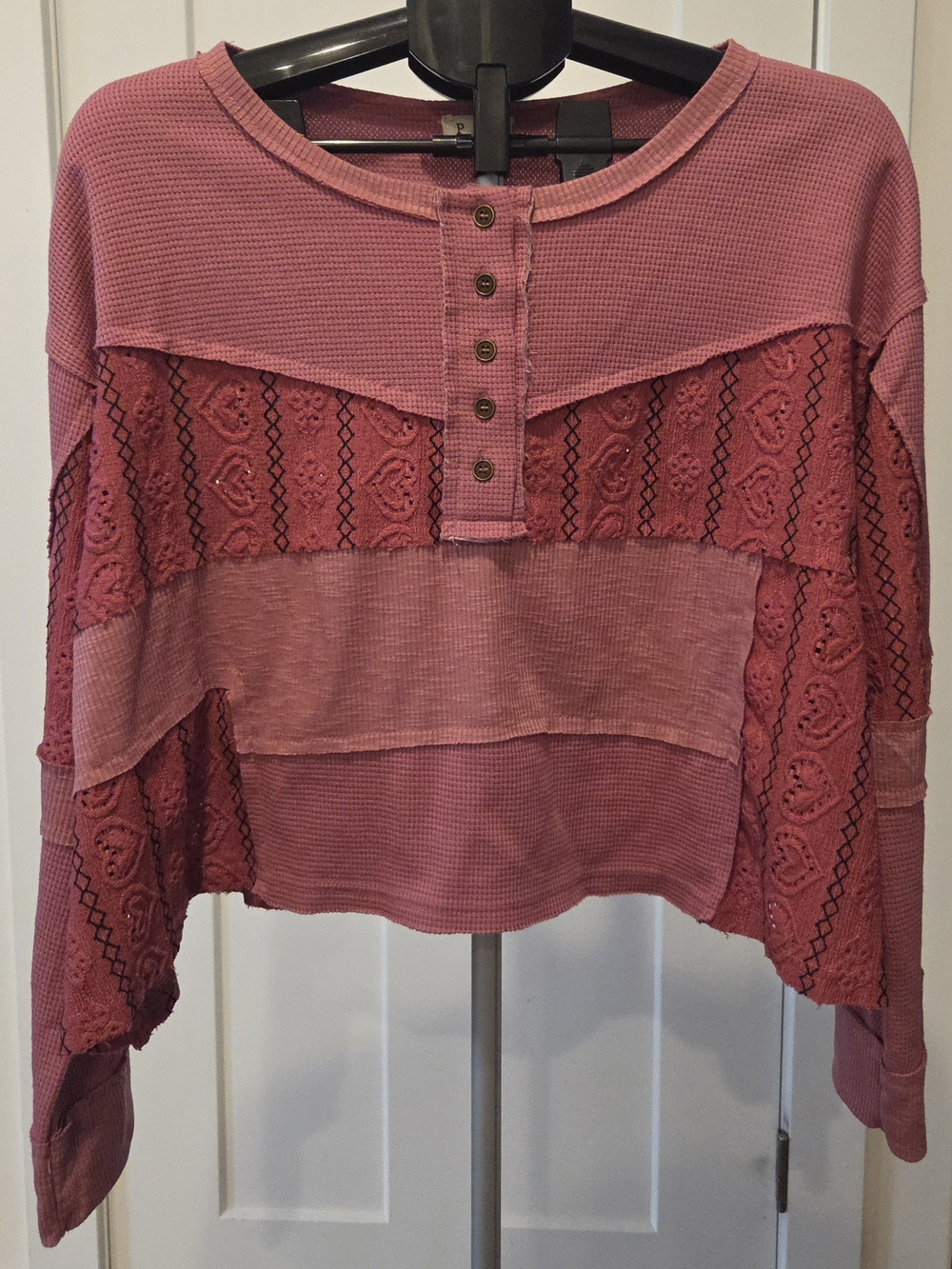 100. POL Women’s Pink Waffle And Lace-Panel Henley Top